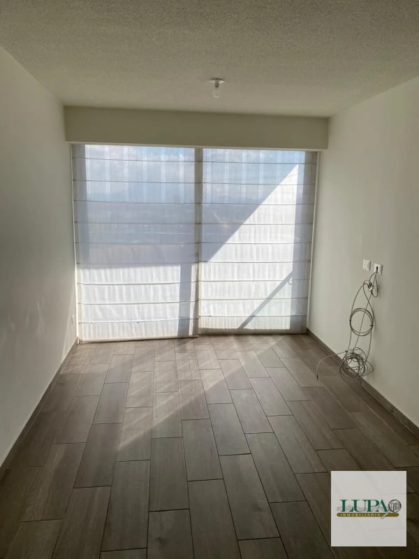 SE RENTA APARTAMENTO EN EDIFICIO ARALIA 1 MARISCAL EN ZONA 11 - 2