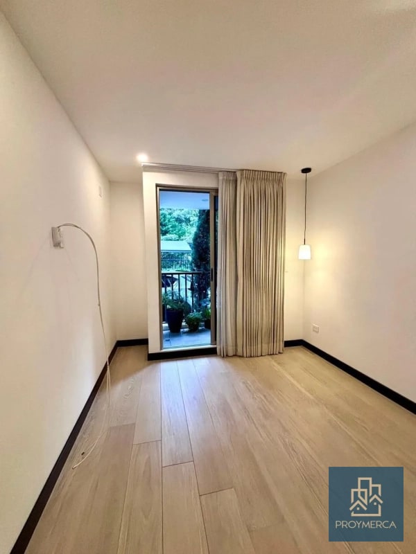 Apartamento con jardín en alquiler, Iridia Elgin, zona 13 - 9