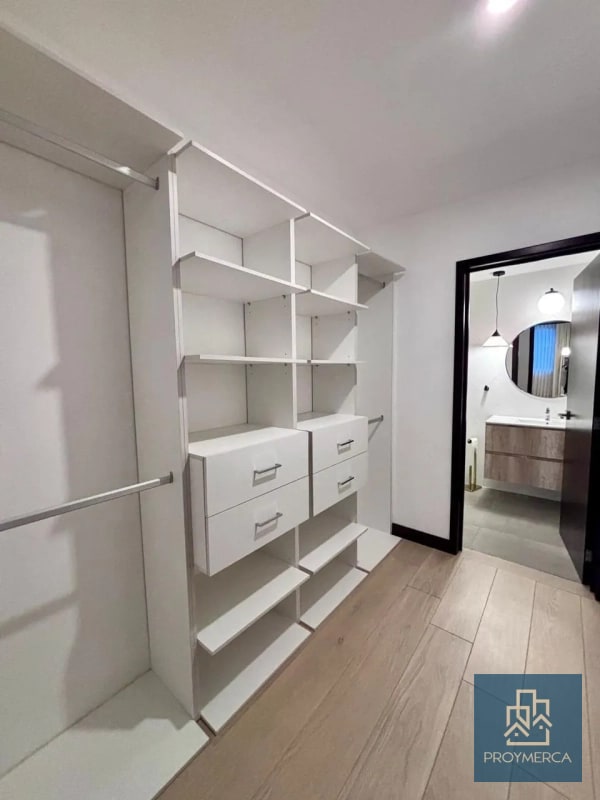 Apartamento con jardín en alquiler, Iridia Elgin, zona 13 - 1