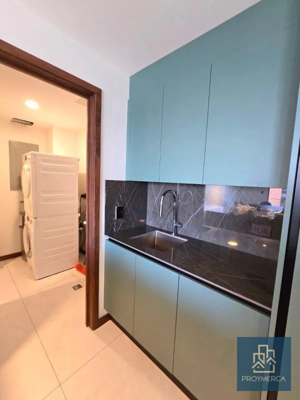 Apartamento semi amueblado en alquiler, Reserva 5ta Avenida, Zona 14 - 11