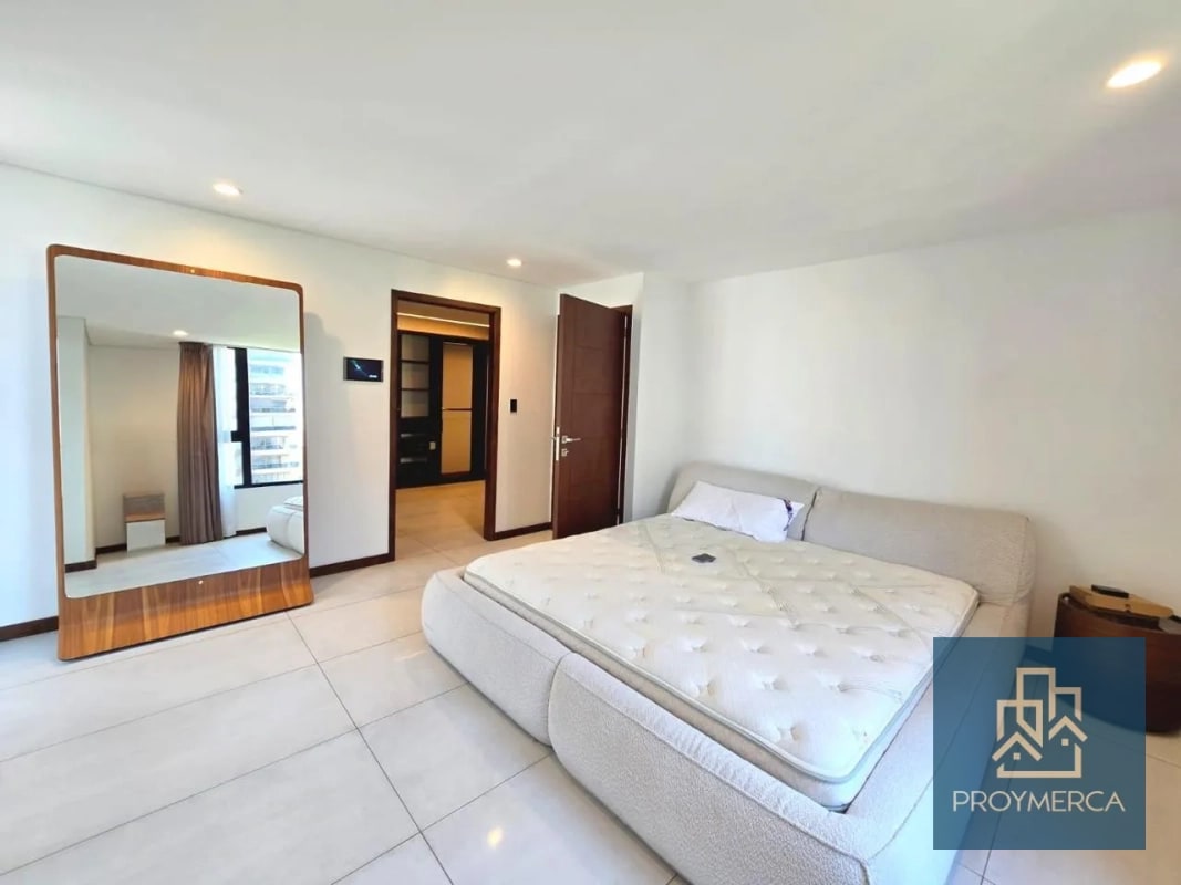 Apartamento semi amueblado en alquiler, Reserva 5ta Avenida, Zona 14 - 10