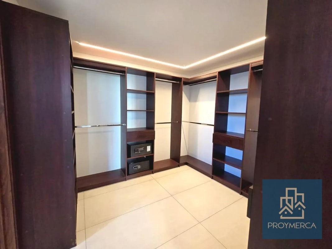 Apartamento semi amueblado en alquiler, Reserva 5ta Avenida, Zona 14 - 9