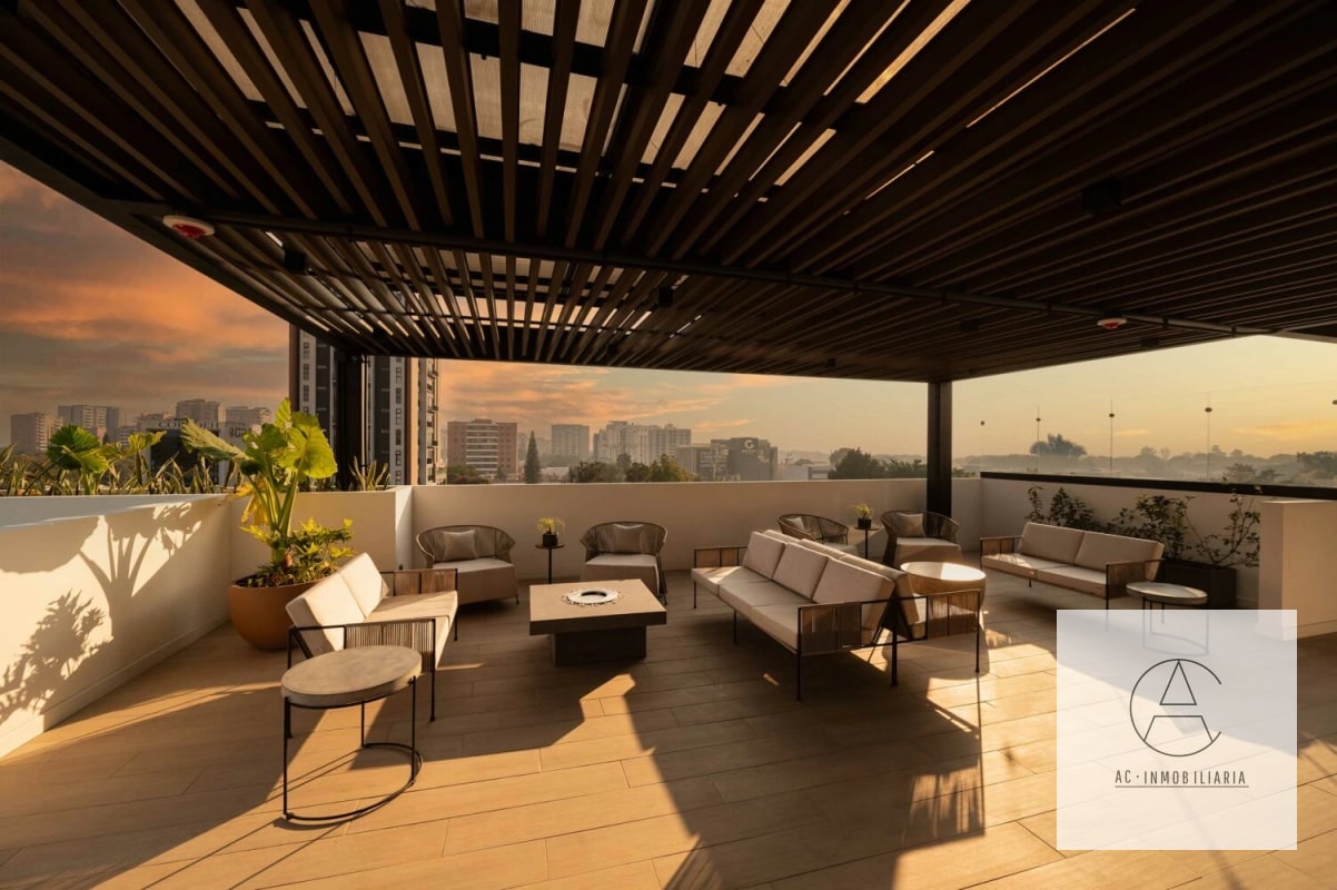 Apartamento amueblado en renta con jardín privado - 1