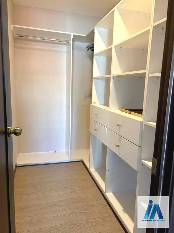 APARTAMENTO EN ALQUILER📍Edificio Neo, Zona 10 Ubicación privilegiada, ambientes iluminados - 6