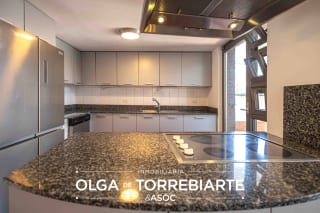 Loft en Colonia Oakland, Zona 10 — Apartamento en Alquiler en Zona 10, Guatemala, Ciudad — miniatura 6 de 10