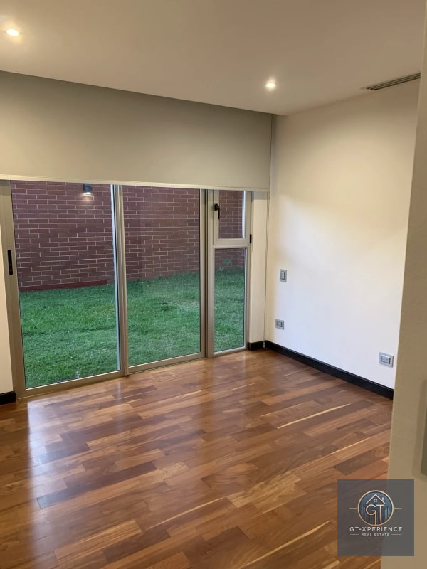 Lindo y amplio apartamento en zona 10 - 7