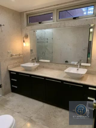 Lindo y amplio apartamento en zona 10 — Apartamento en Venta en Aria, Zona 10, Guatemala, Ciudad — miniatura 5 de 17