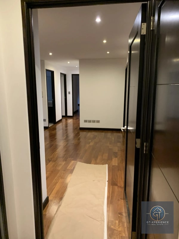 Lindo y amplio apartamento en zona 10 - 2