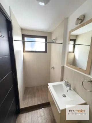 RENTO APARTAMENTO AMUEBLADO ZONA 15 — Apartamento en Alquiler en Zona 15, Guatemala, Ciudad — miniatura 4 de 8