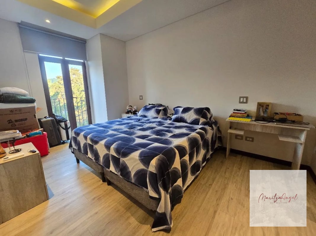ALQUILER DE APARTAMENTO EN LIRIOS CAYALA ZONA 16 - 4