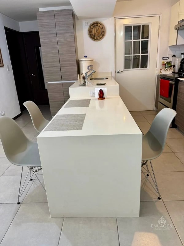 Zona 11 • Apartamento en Renta • Edificio Parque 11 • Semiamueblado - 10