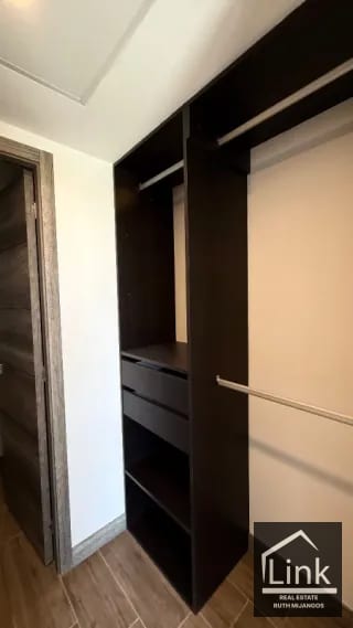 RENTA DE APARTAMENTO ZONA 15 AMUEBLADO — Apartamento en Alquiler en Kiintea, Zona 15, Guatemala, Ciudad — miniatura 3 de 11