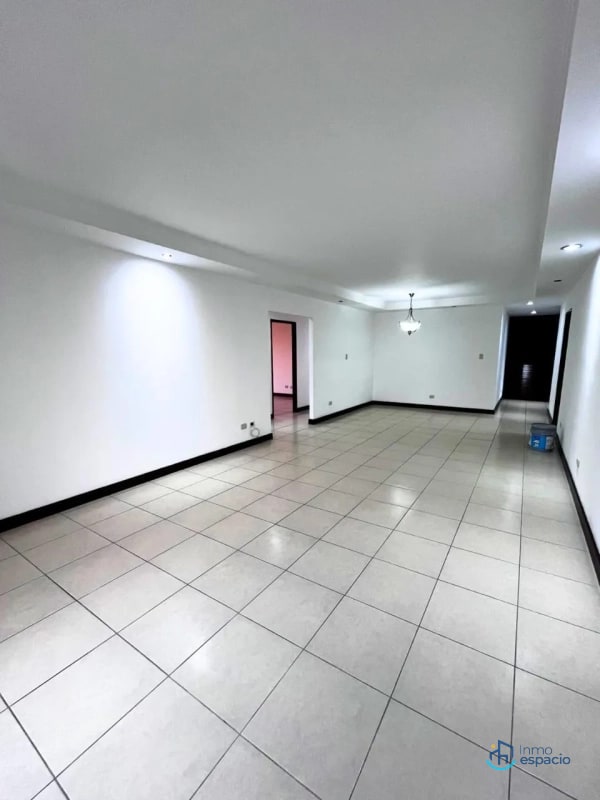 Penthouse en Alquiler – Zona 10 - 14