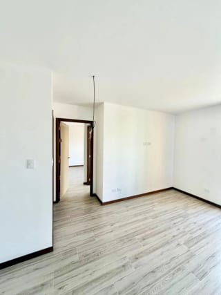 Alquilo Apartamento Nuevo Zona 10 — Apartamento en Alquiler en Zona 10, Guatemala, Ciudad — miniatura 4 de 17