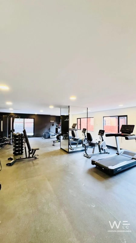 ALQUILO APARTAMENTO NUEVO ZONA 10 - 9