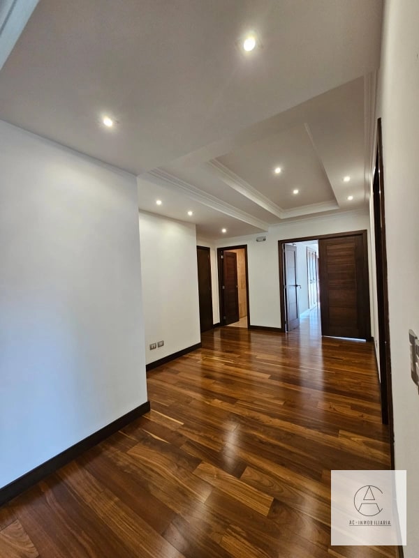 Apartamento en alquiler, Barukoni, zona 14 - 1