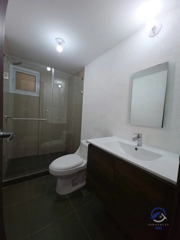 Apartamento en venta en Parque San Angel, zona 2, actualmente rentado, ideal para inversión - 6