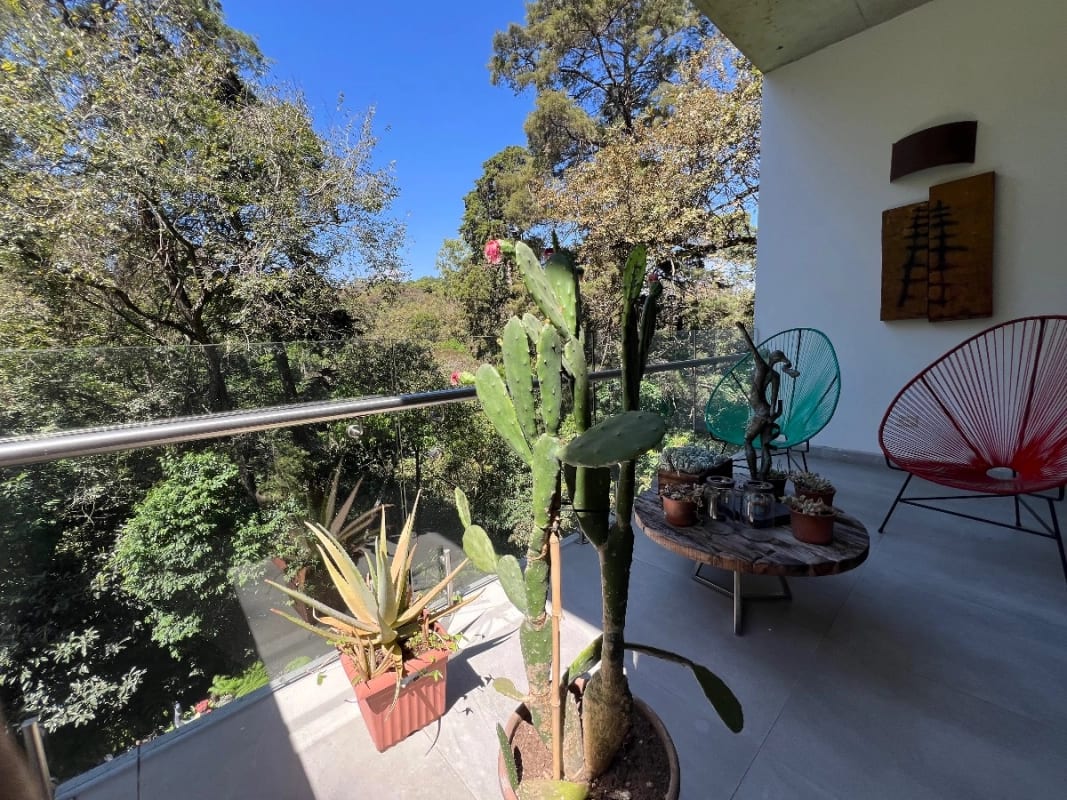 APARTAMENTO RENTA AMUEBLADO ZONA 10 OAKLAND, 2 DORMITORIOS AMPLIOS, DORM DE SERVICIO $2,500 + IVA DISPONIBLE JUNIO 16/26 — Apartamento en Alquiler en Oakland 12-24, Zona 10, Guatemala, Ciudad — foto 2 de 3
