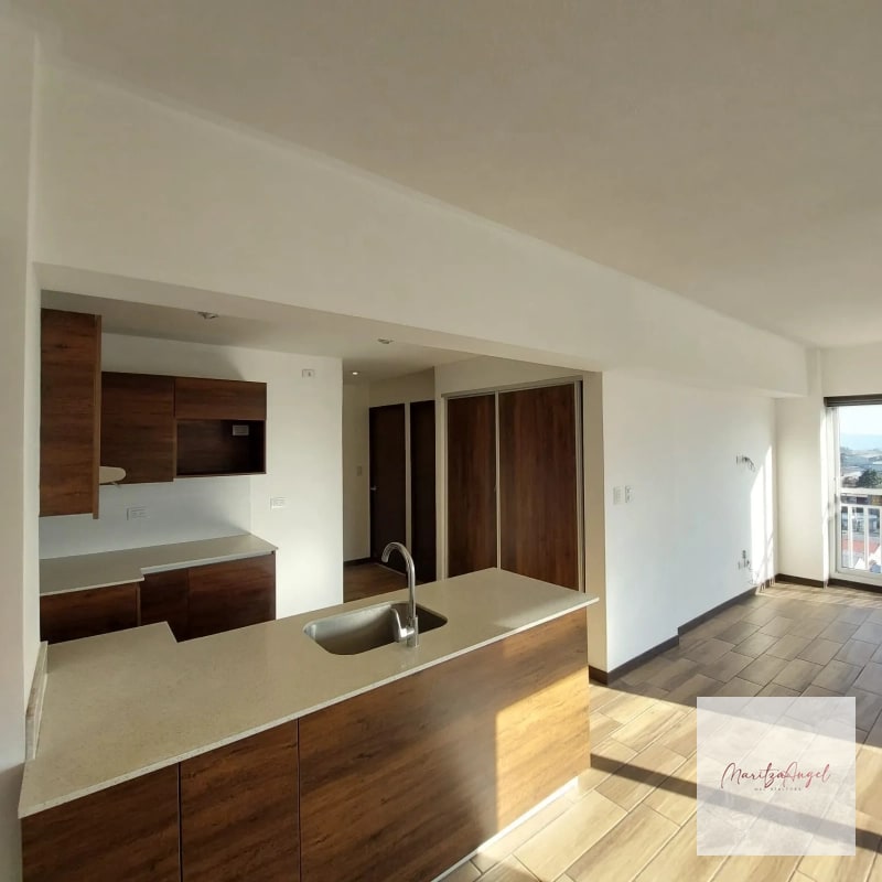APARTAMENTO EN RENTA  ZONA 12 TORRE PAMPLONA - 11