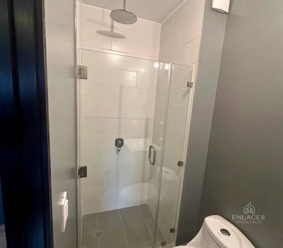 Zona 11 • Apartamento en Renta • Edificio Torre Once • Amueblado y Equipado - 5