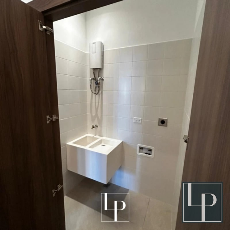Amplio apartamento en Venta en Nogales de Cayalá - 4