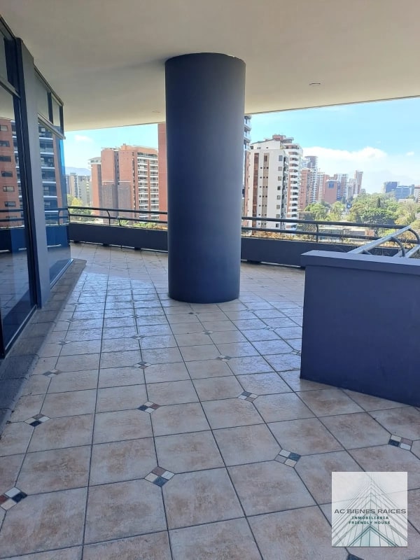 Lujoso apartamento en L Excellence zona 14 - 14