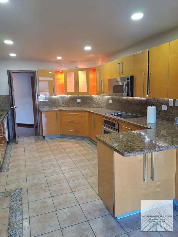 Lujoso apartamento en L Excellence zona 14 - 13