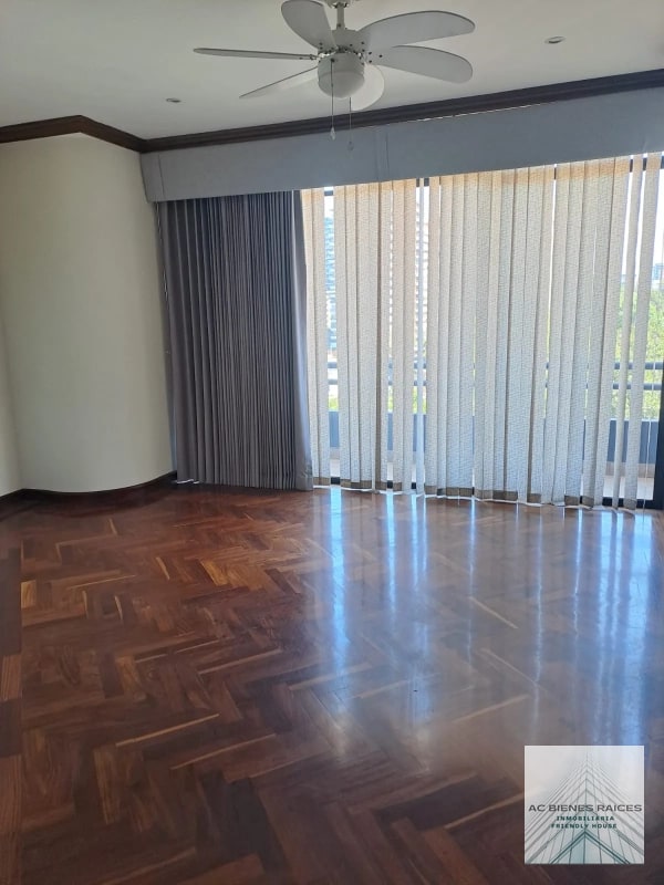 Lujoso apartamento en L Excellence zona 14 - 6