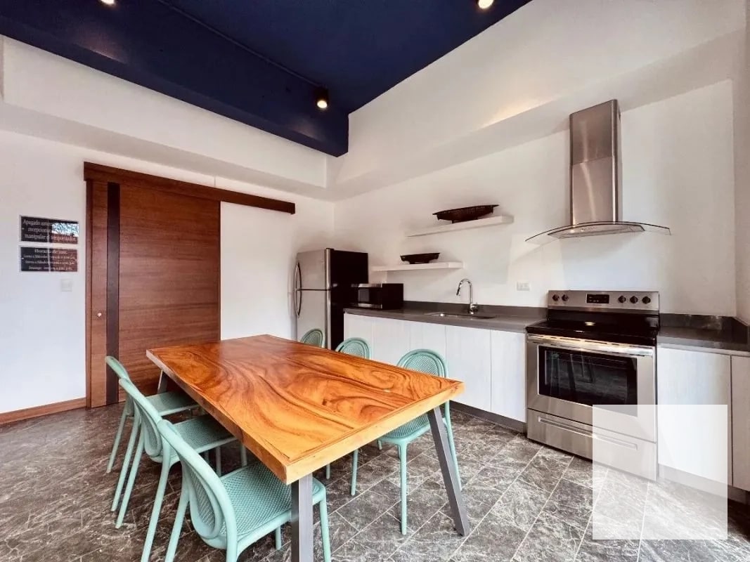 Moderno apartamento en renta en el corazón de zona 10 - 15