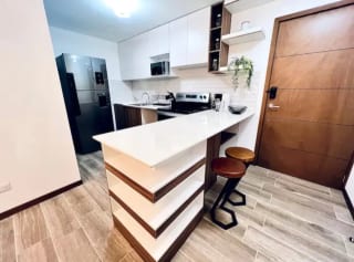 APARTAMENTO AMUEBLADO EN RENTA ZONA 14 - CONDADO CATORCE — Apartamento en Alquiler en Condado La Villa, Zona 14, Guatemala, Ciudad — miniatura 8 de 17