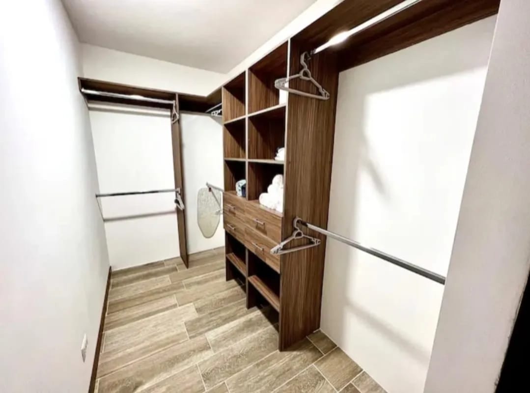 APARTAMENTO AMUEBLADO EN RENTA ZONA 14 - CONDADO CATORCE — Apartamento en Alquiler en Condado La Villa, Zona 14, Guatemala, Ciudad — foto 3 de 17