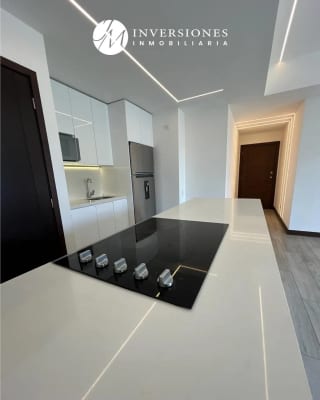 Apartamento en renta Con Linea Blanca en zona 14 — Apartamento en Alquiler en Zona 14, Guatemala, Ciudad — miniatura 1 de 17