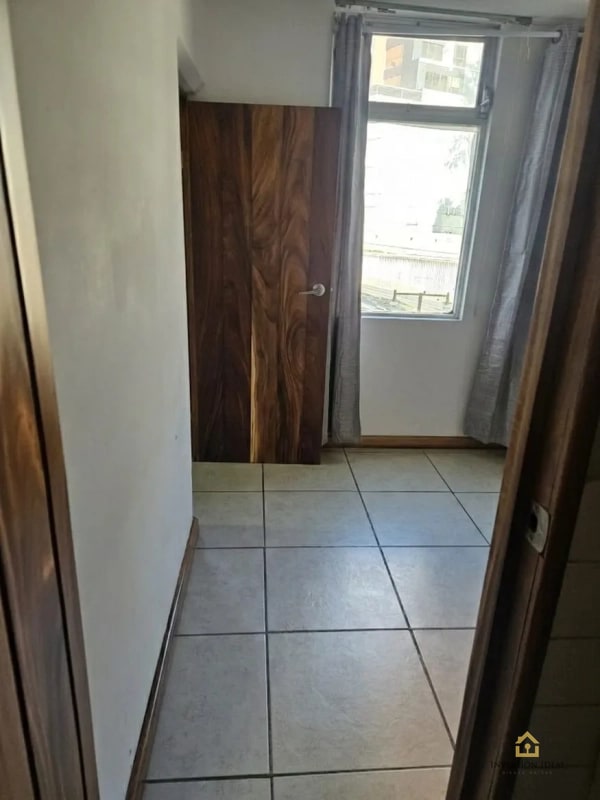 Apartamento en renta Equipado - $850 - Edificio Convista Z.15 - 1 Hab + Cuarto de Servicio - 4