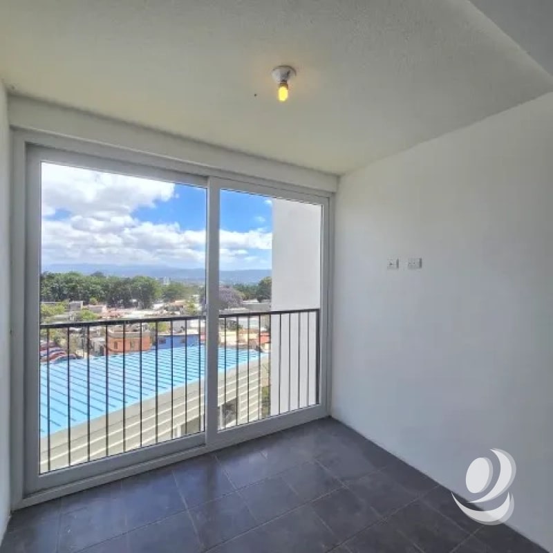 Apartamento en Venta Edificio Berlindo Zona 1 de Mixco - 13