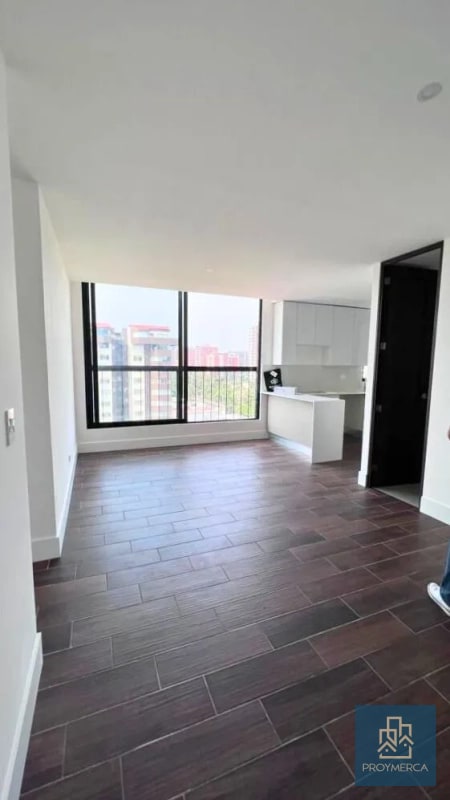 Apartamento en alquiler, Edificio Roselló, Zona 13 - 13