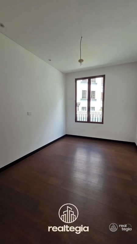APARTAMENTO NOGALES DE CAYALÁ ZONA 16 - 5