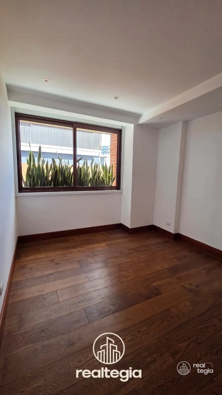 APARTAMENTO VISTA HERMOSA ZONA 15 - 6