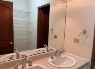 Apartamento en alquiler, Edificio Torre Castelar, zona 10 — Apartamento en Alquiler en Torre Castelar, Zona 10, Guatemala, Ciudad — miniatura 4 de 7