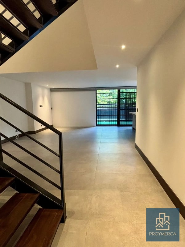 Apartamento con jardín en alquiler, Edificio Zen Cayalá, Zona 16 - 14