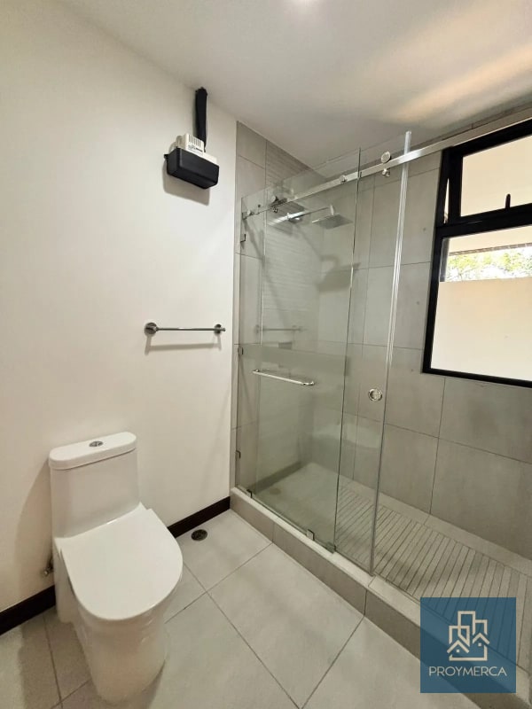 Apartamento con jardín en alquiler, Edificio Zen Cayalá, Zona 16 - 3
