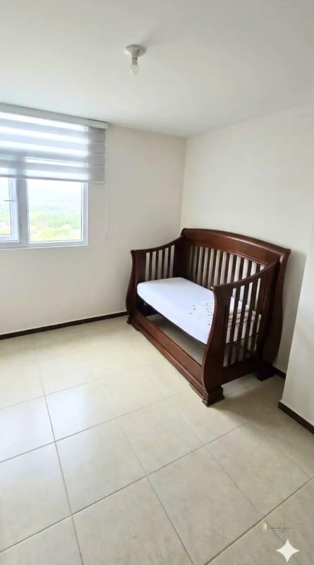 EN VENTA, APARTAMENTO Z.11, SAN JORGE - 5