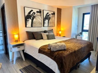 Amueblado y equipado / 3 dormitorios — Apartamento en Alquiler en Zona 10, Guatemala, Ciudad — miniatura 16 de 17