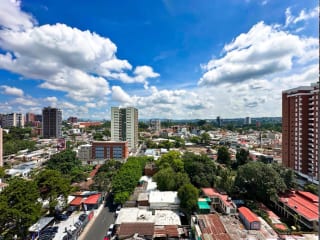 Amueblado y equipado / 3 dormitorios — Apartamento en Alquiler en Zona 10, Guatemala, Ciudad — miniatura 5 de 17