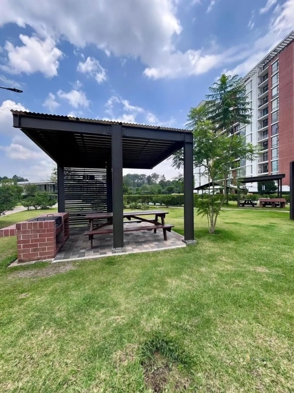 APARTAMENTO EN RENTA – Edificio San Isidro 20/21, Zona 16 - 2