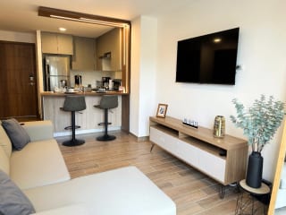 PARQUE 14 ! Apto de 1 habitación amueblado — Apartamento en Alquiler en Zona 14, Guatemala, Ciudad — miniatura 1 de 17