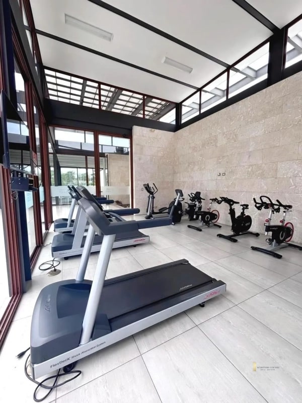 APARTAMENTO TIPO LOFT EN RENTA – Edificio Lindora, Zona 16 - 1