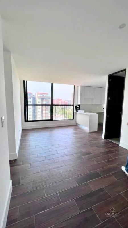 Zona 13 • Apartamento en Renta • Edificio Roselló - 12