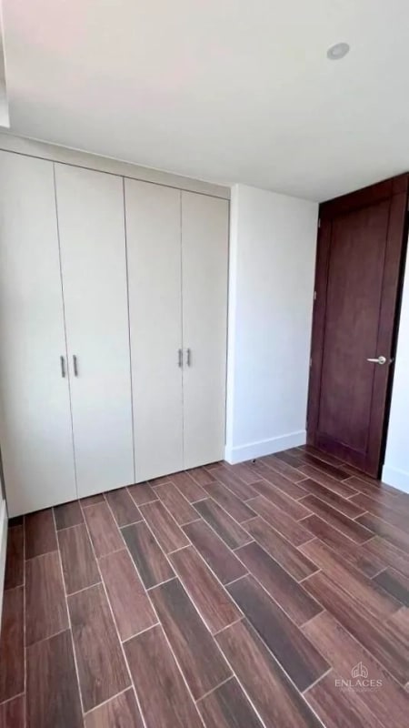 Zona 13 • Apartamento en Renta • Edificio Roselló - 6