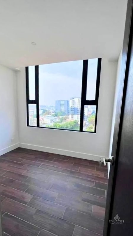 Zona 13 • Apartamento en Renta • Edificio Roselló - 3