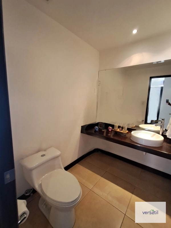 Hermoso Apartamento en Venta zona 10.  ATRÁS DE LA ESTACIÓN - 12